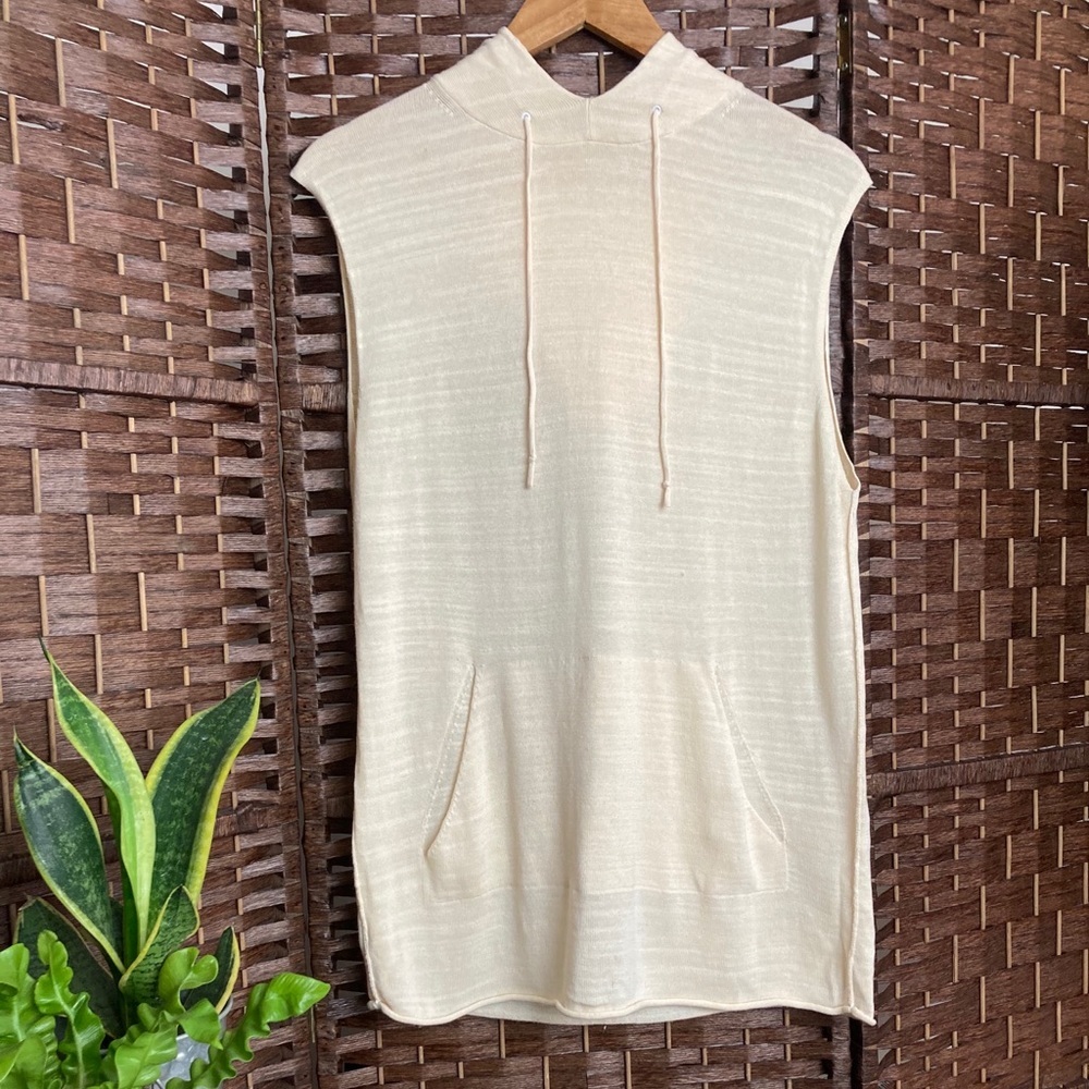 Theory | Men’s Sleeveless Cream Hoodie | M